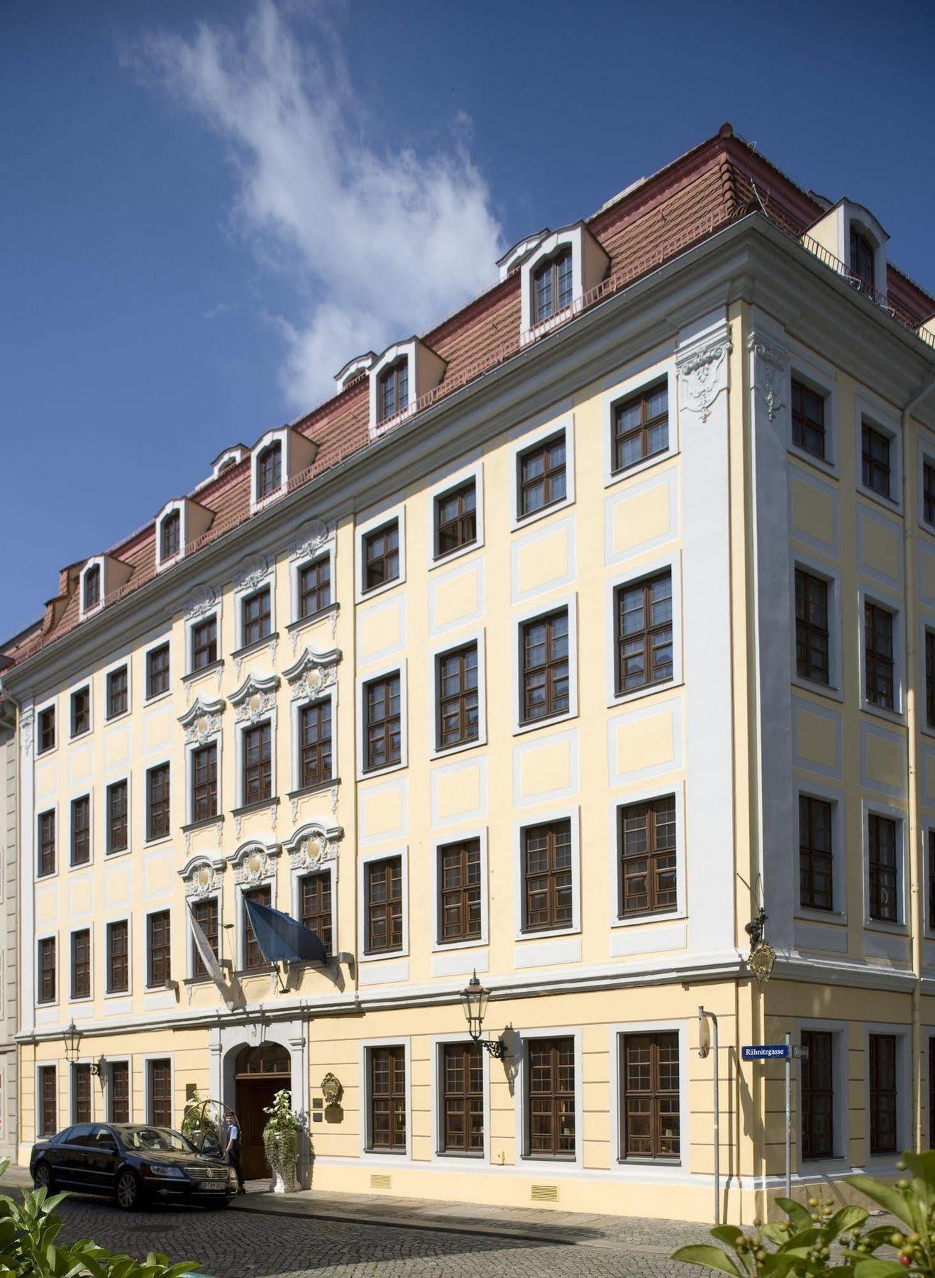 Romantik Bülow Residenz Hotel 4*